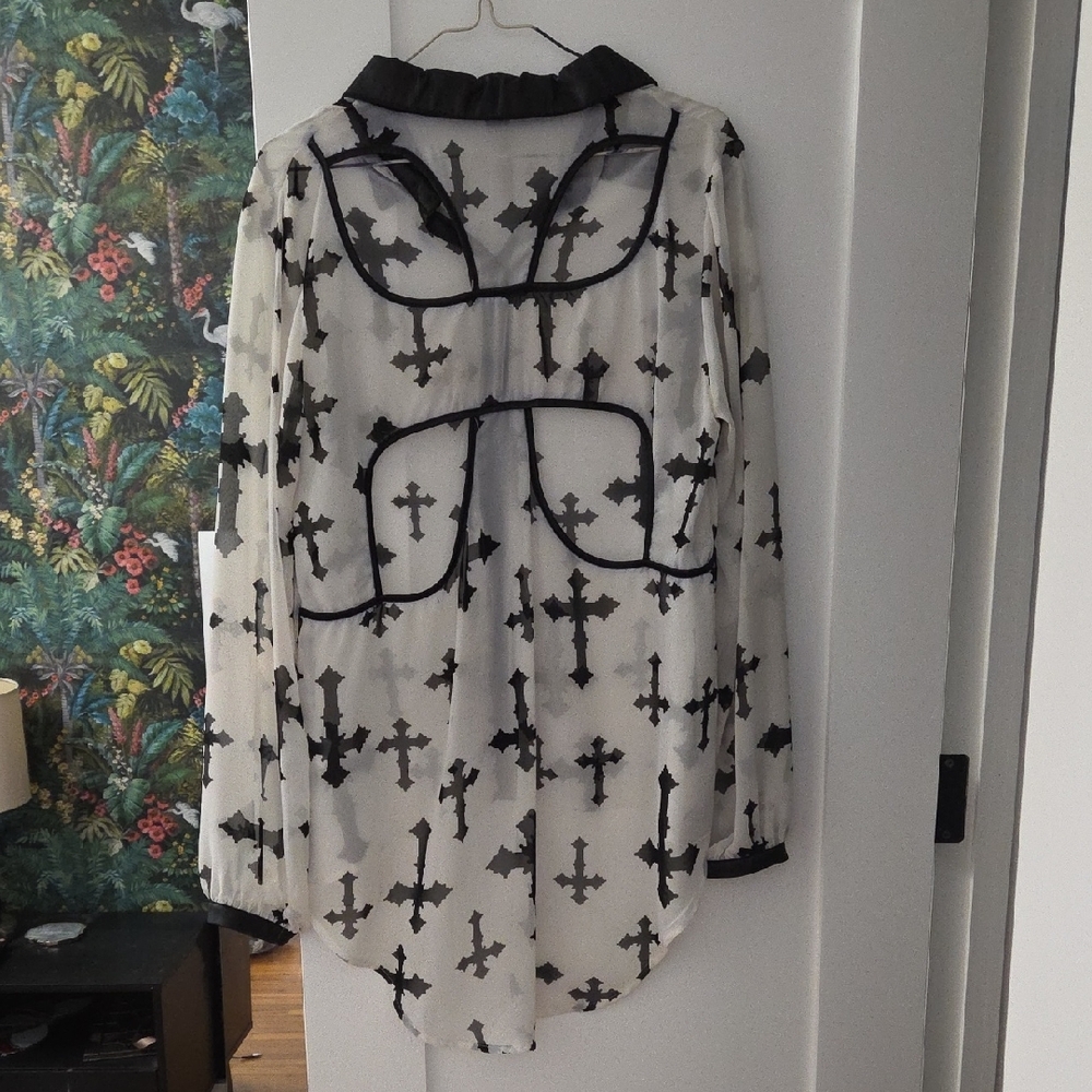 Sheer Black and White Cross Blouse - Picture 3 of 9